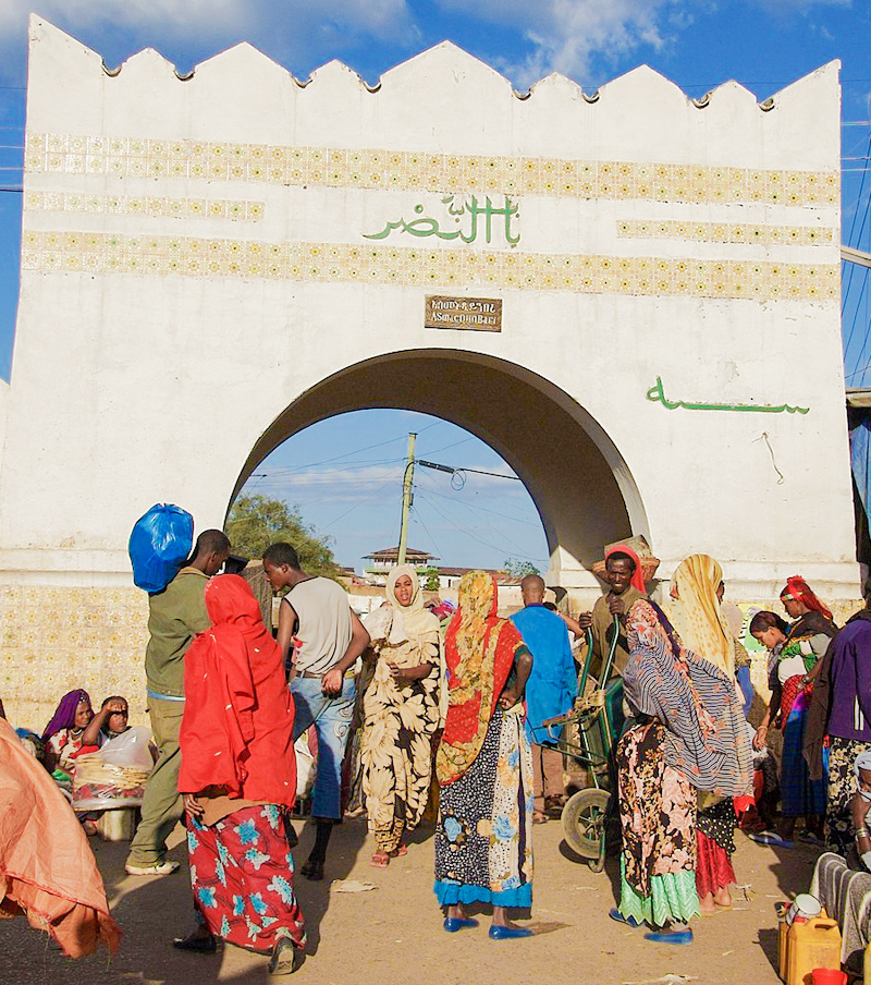https://visitoromia.org/arabic/wp-content/uploads/2018/09/Harar.jpg